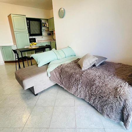 Pupi'S Home - Relax E Benessere Per Tuttə ออลเบีย ภายนอก รูปภาพ